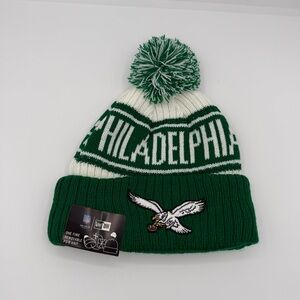 New Era Philadelphia Eagles Green and White Knit Hat
